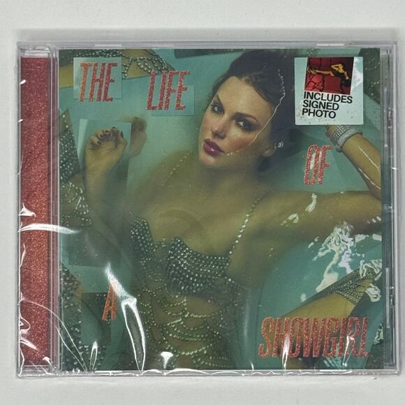 Taylor Swift The Life of a Showgirl CD + Hand Signed Photo 4 - Picture 5 of 5